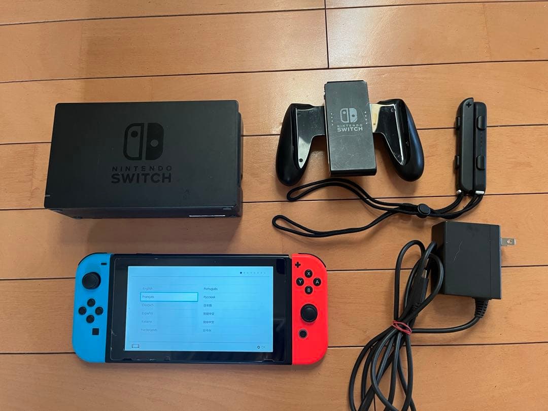 Nintendo Switch 本体 箱以外全てあり