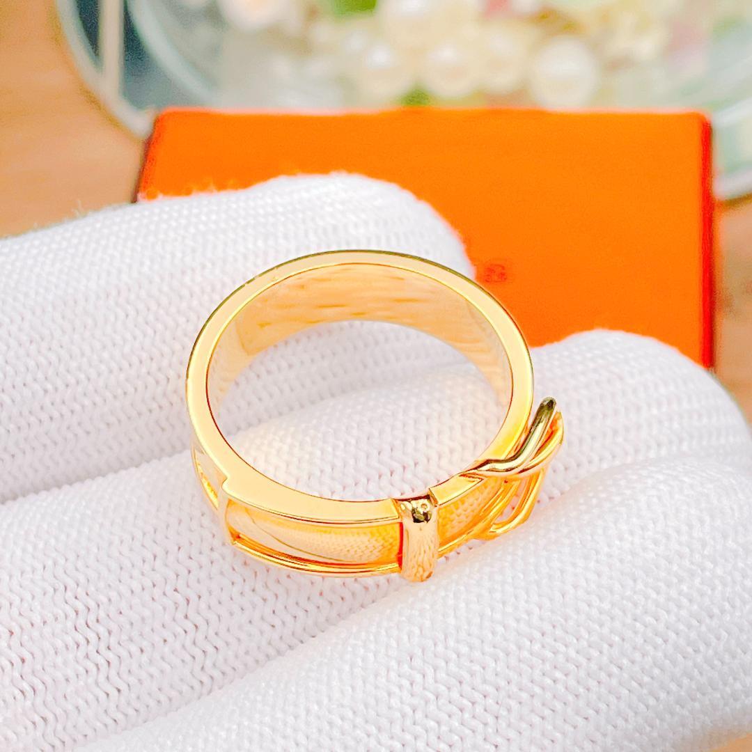 ◇エルメス◇ サンチュール スカーフリング ベルトモチーフ ゴールド ブランド