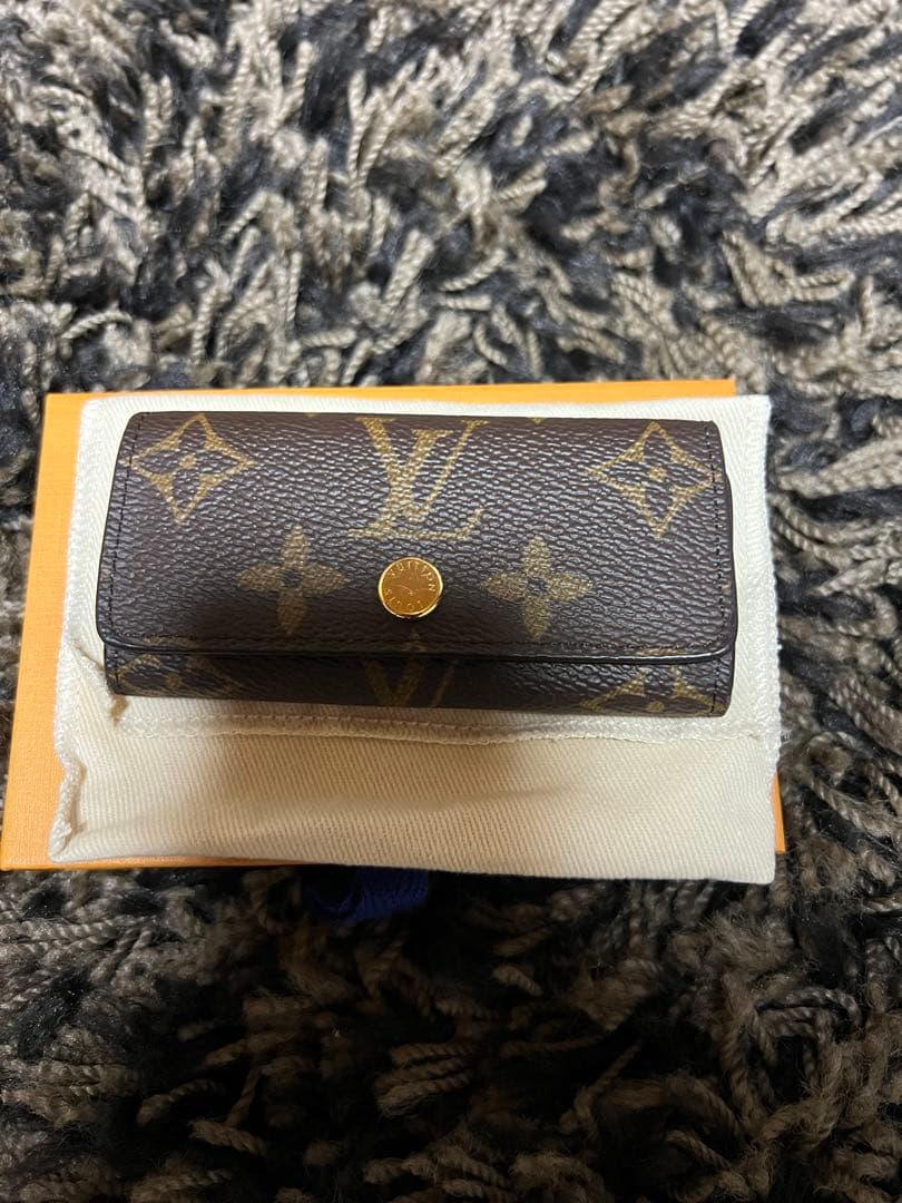 ルイ・ヴィトン キーケース