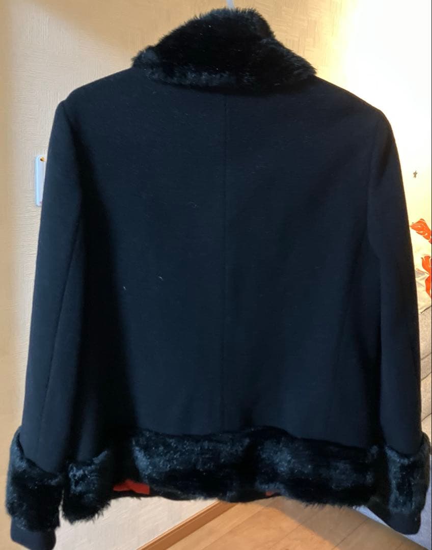 オシャレ♡ヴィヴィアンタム⭐︎ファー付き　ウールコート　ショートジャケット 黒