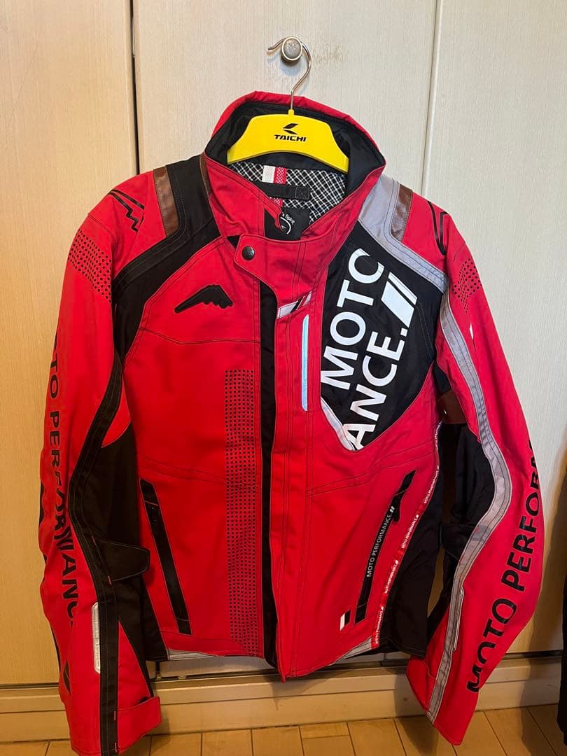 【美品】希少　クシタニ ウインター　アキュートジャケット　赤　Ｌサイズ　防風防水