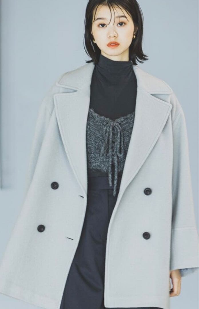 NATURAL BEAUTY BASIC ダブルブレストフォルムミドルコート