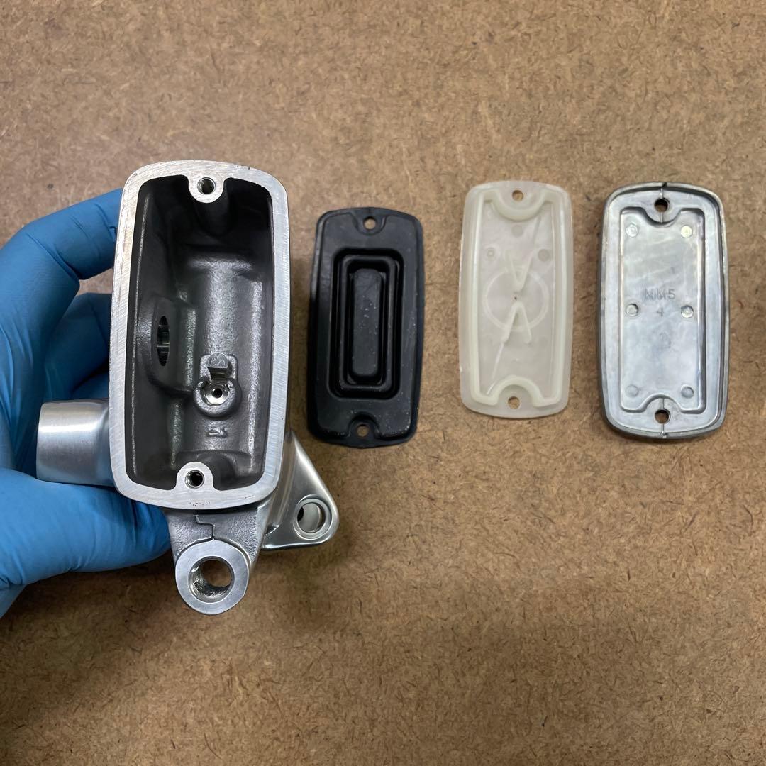 スティード 400/600 純正マスターシリンダー ASSY　新品未使用品