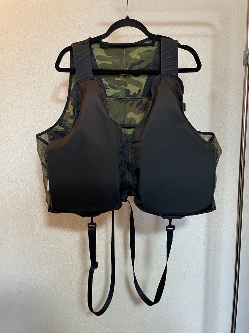 m*a様 美品　迷彩アングラーズハウス　ライフベスト