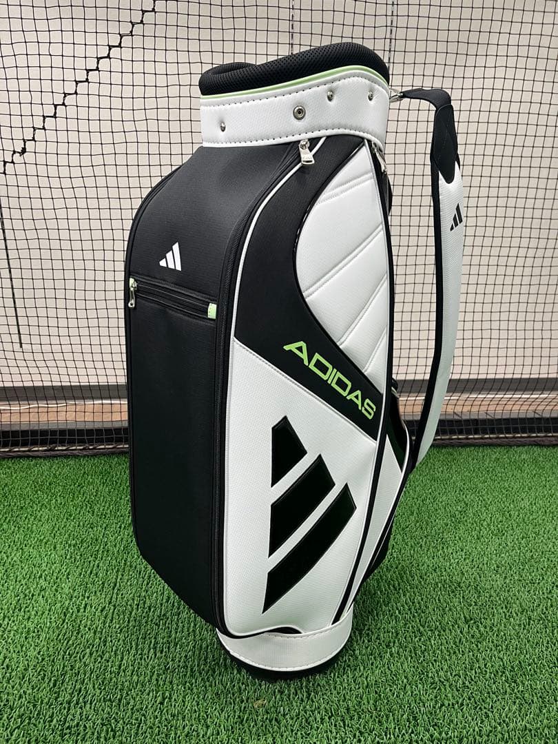 新品 アディダス 軽量キャディバッグ