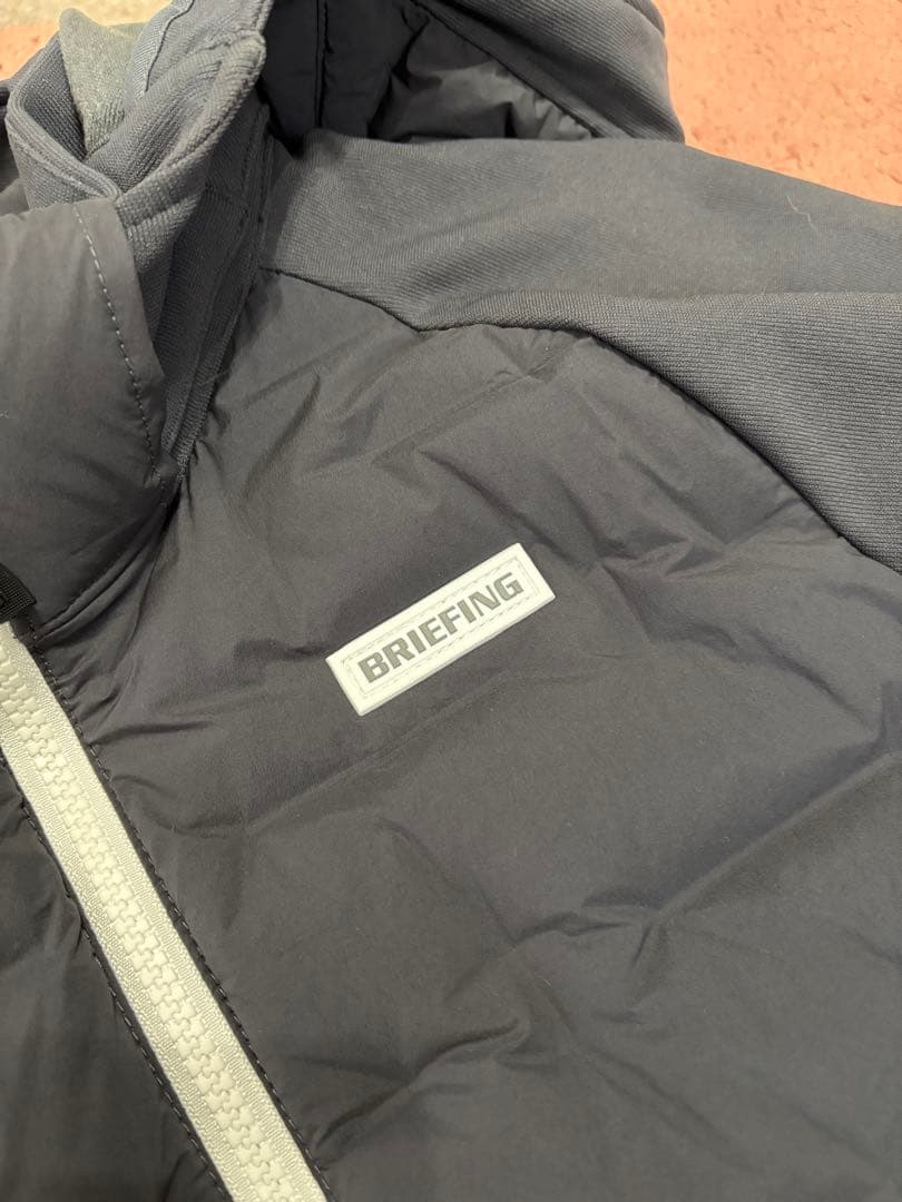 BRIEFING チャコール　ダウンセットアップ