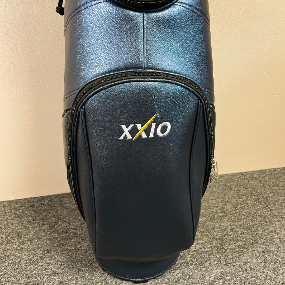 【良品】XXIO キャディバッグ ネイビー　4口