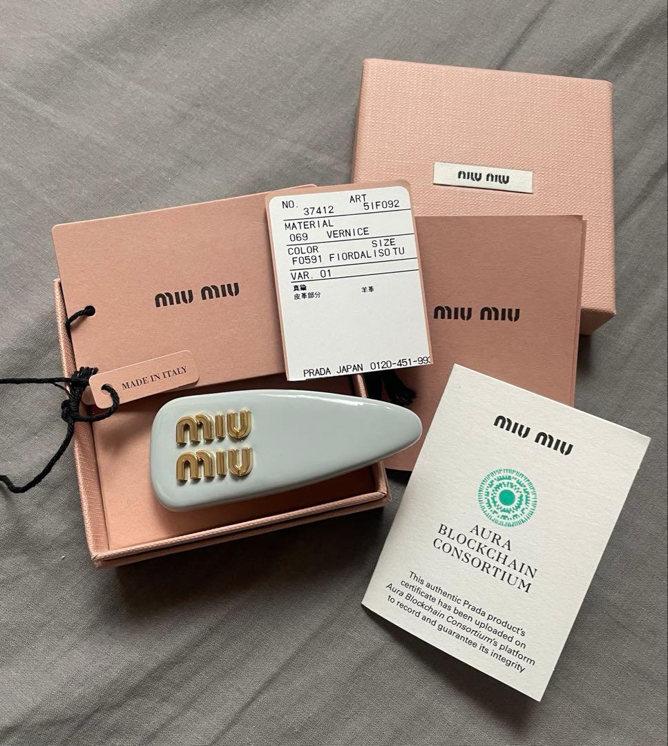 週末限定値下げ miu miu ヘアピン ヘアクリップ パテントレザー