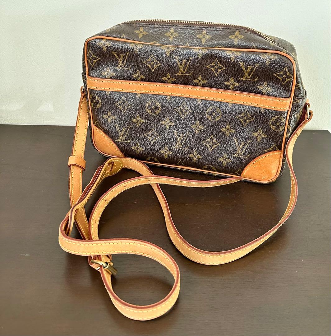 【本日限り値下げ】Louis Vuitton モノグラム ショルダーバッグ