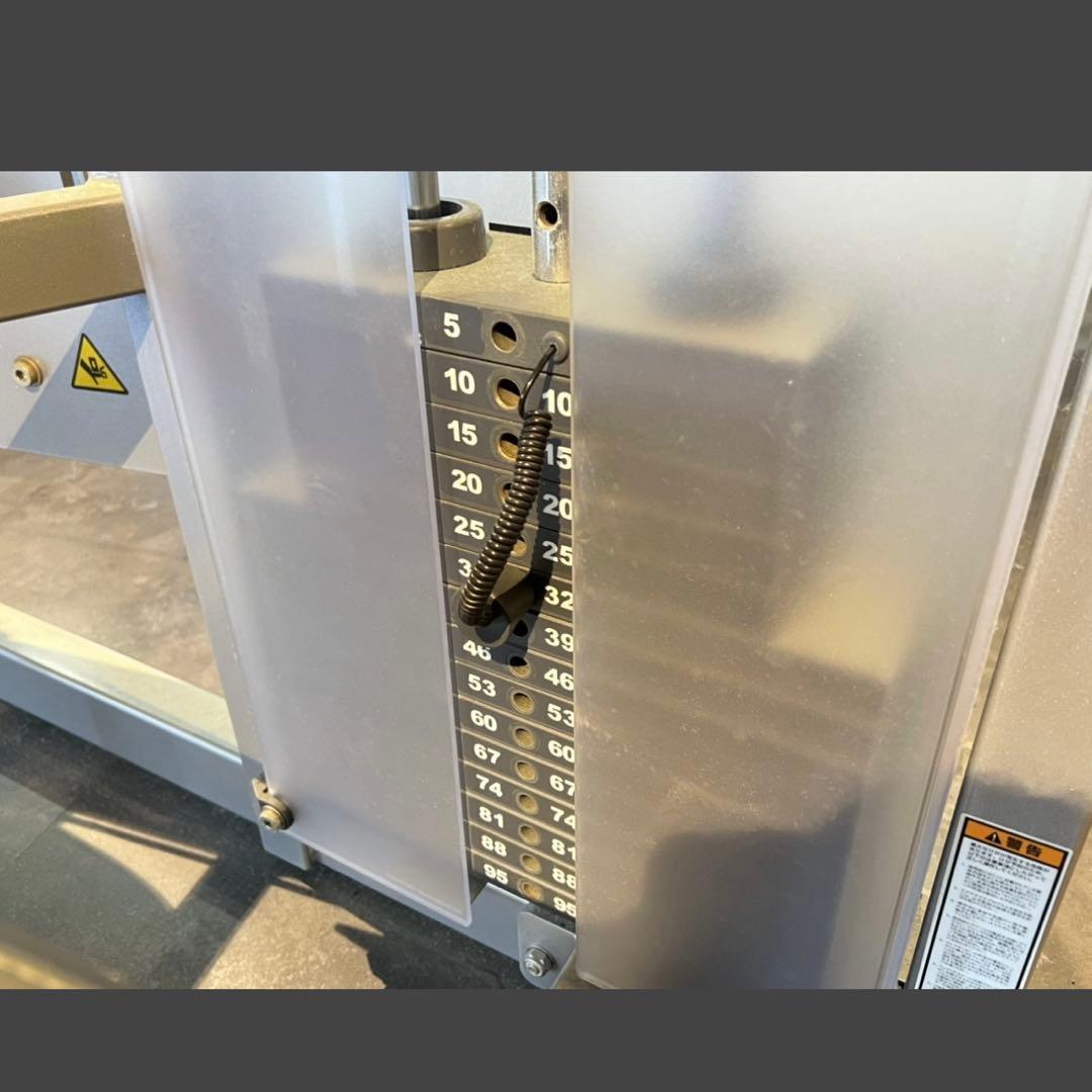 ハンマーストレングス　レッグカール