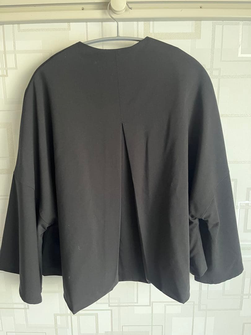 【Du noir】飾りボタンノーカラージャケット