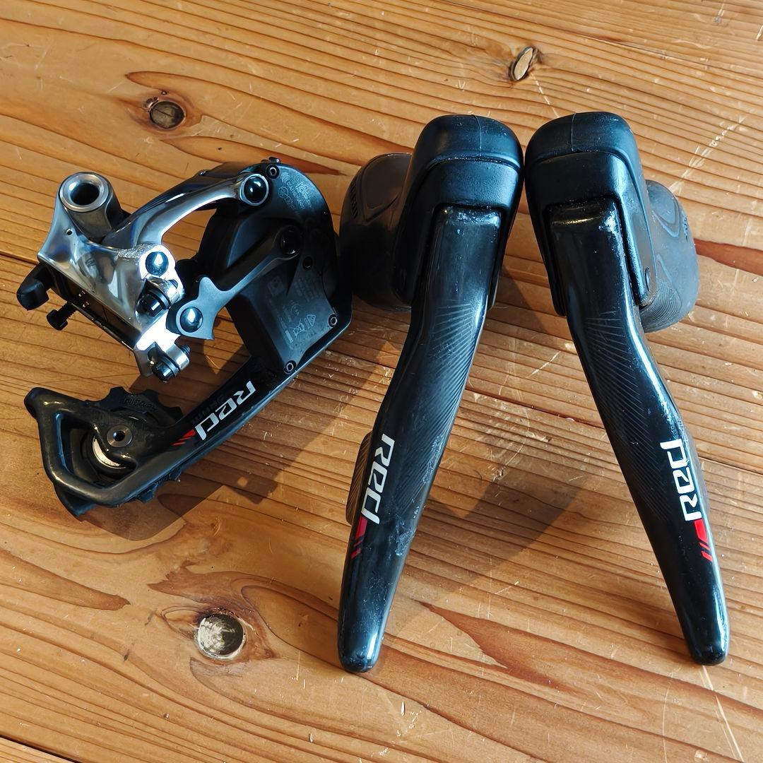 SRAM RED 11s シフターとリアディレイラー
