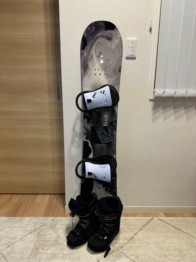 【超美品】Salomon スノーボード4点セット