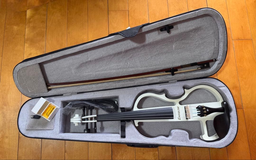 エレクトリックバイオリン ホワイト