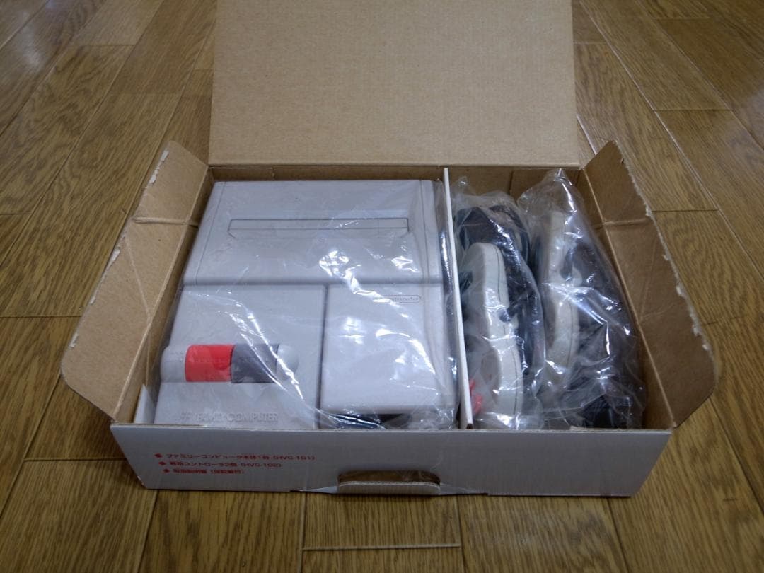 ■NEWファミコン本体■ニューファミコン本体■動作確認済み