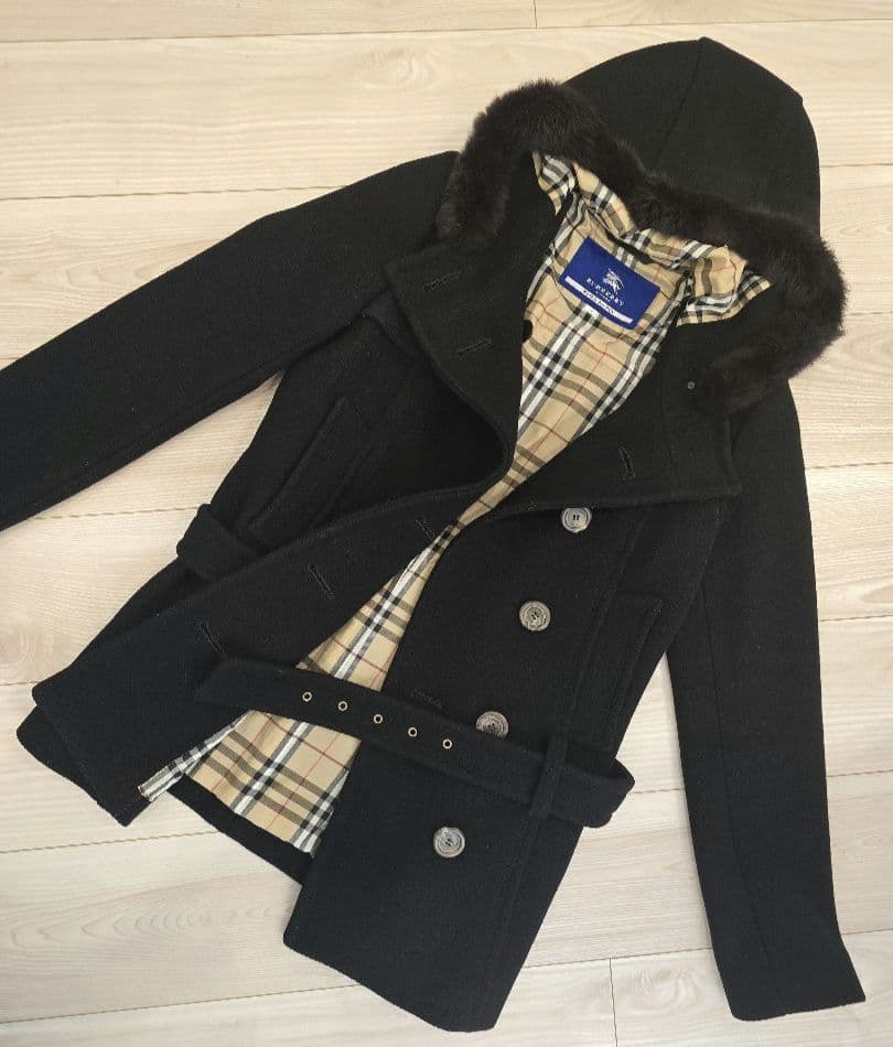 バーバリーブルーレーベル　M　フード付き黒ウールピーコート