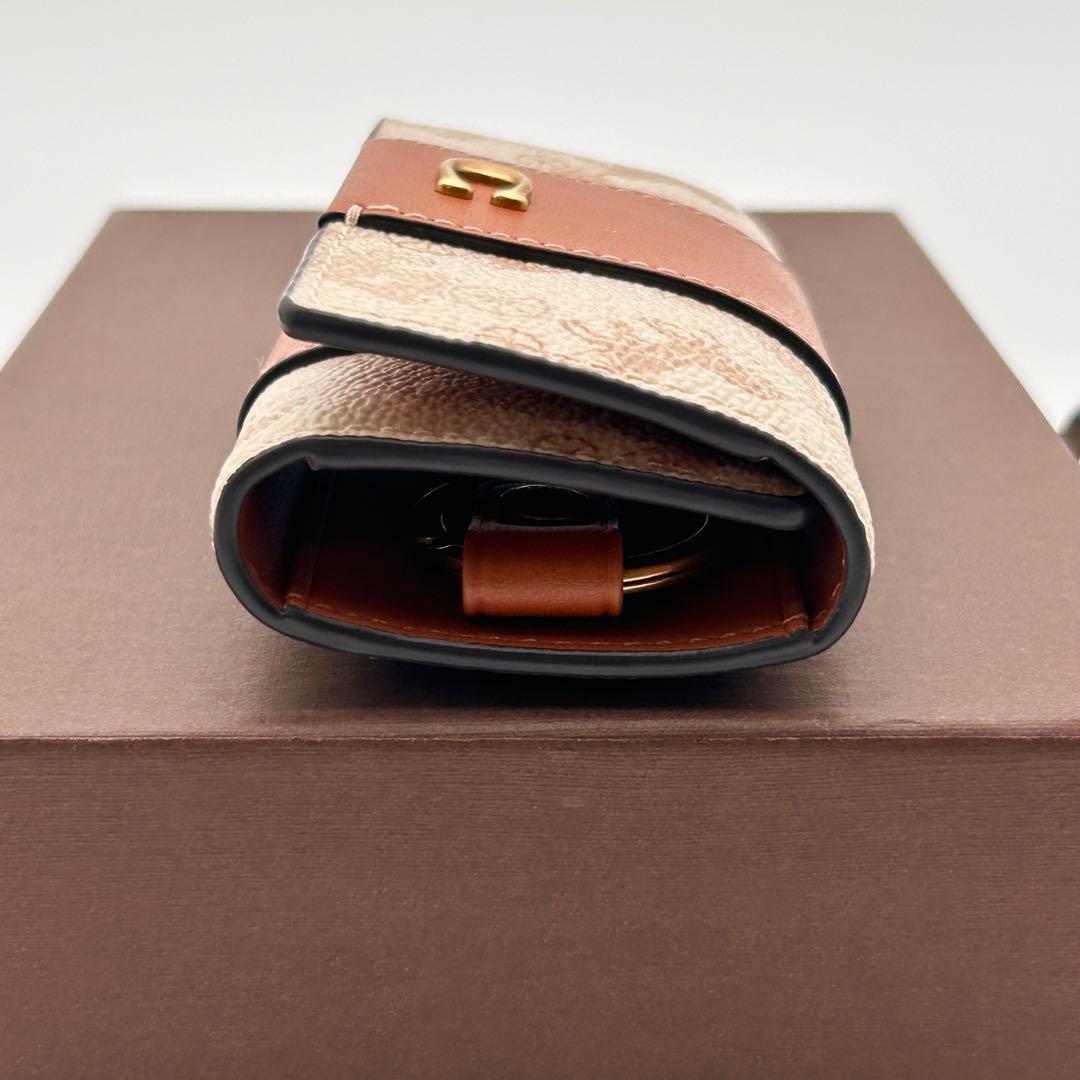 ✨極美品✨ COACH 6連 キーケース 高級レザー リング付き 【未使用級】