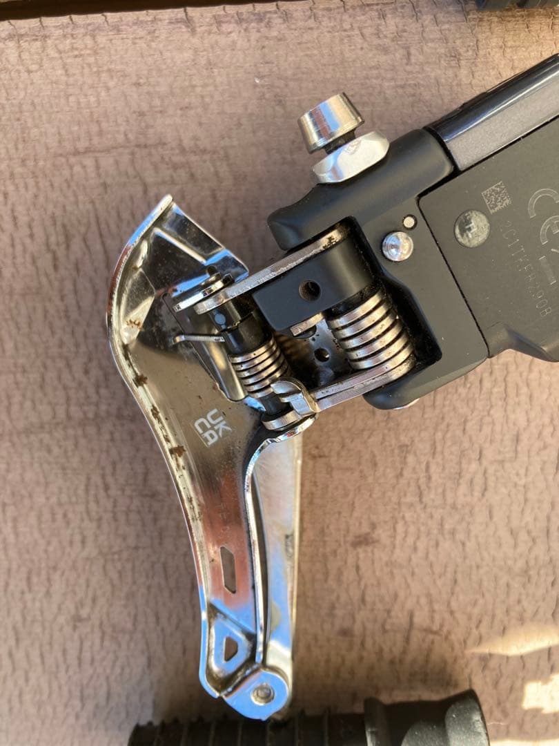 アルテグラ　di2 r8070 セット　170 50*34 新品ブラケットフード