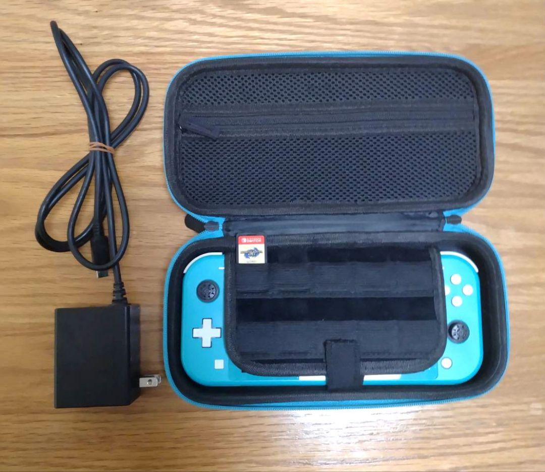 スウィッチライト本体＆ケース＆充電器＆ソフト付き☆