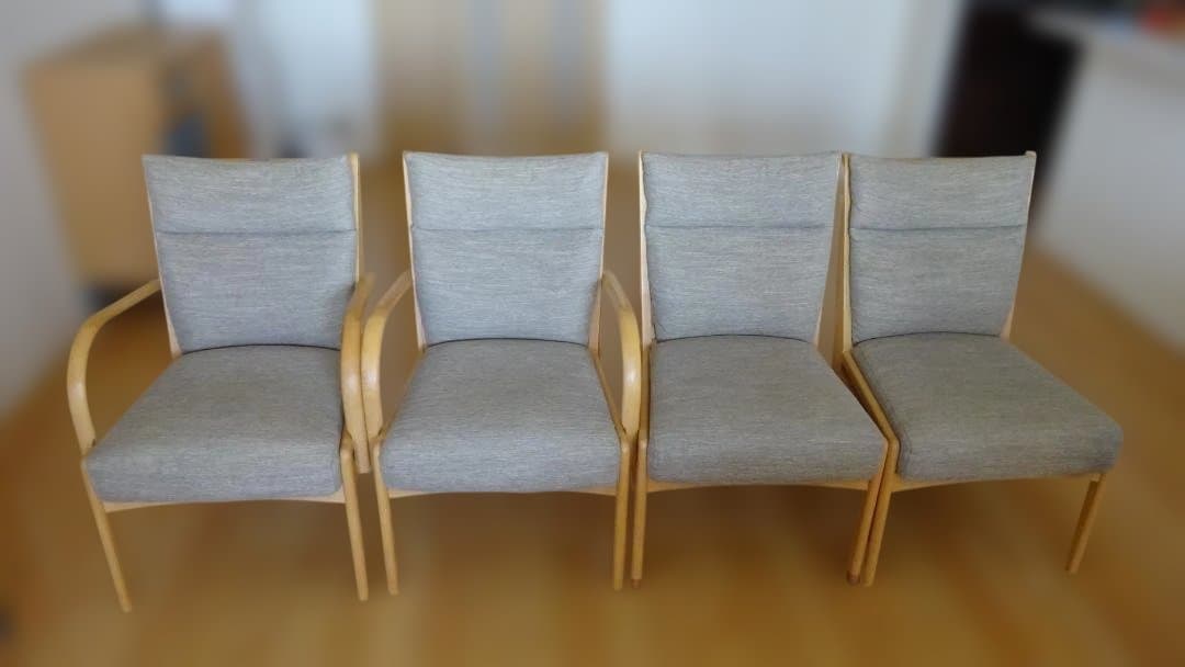 2.ソファのような座り心地(ニトリ C-27肘付き2脚+肘なし２脚）4脚セット