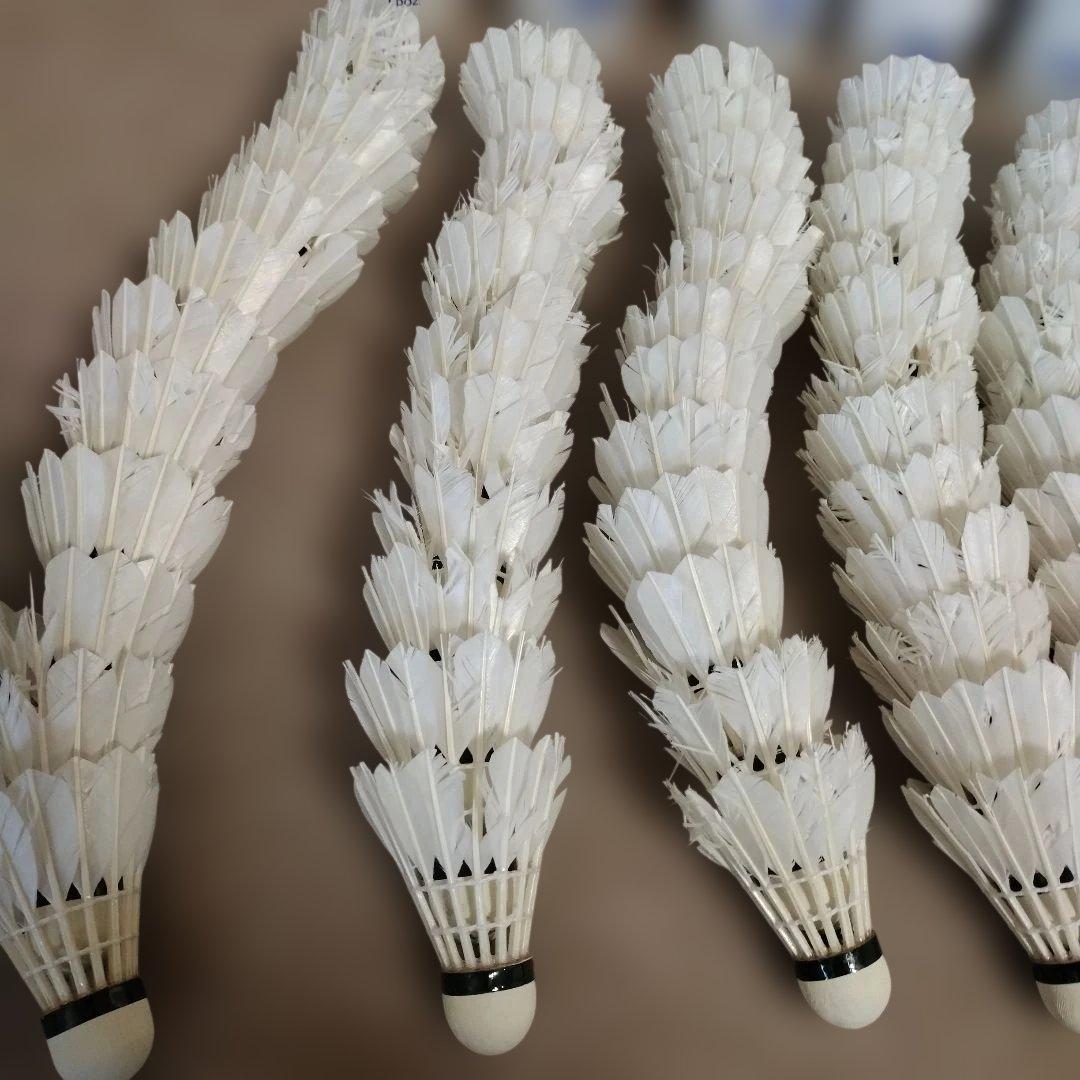 送料無料　ヨネックス中古シャトル　120球　エアロセンサー500　３番　4番