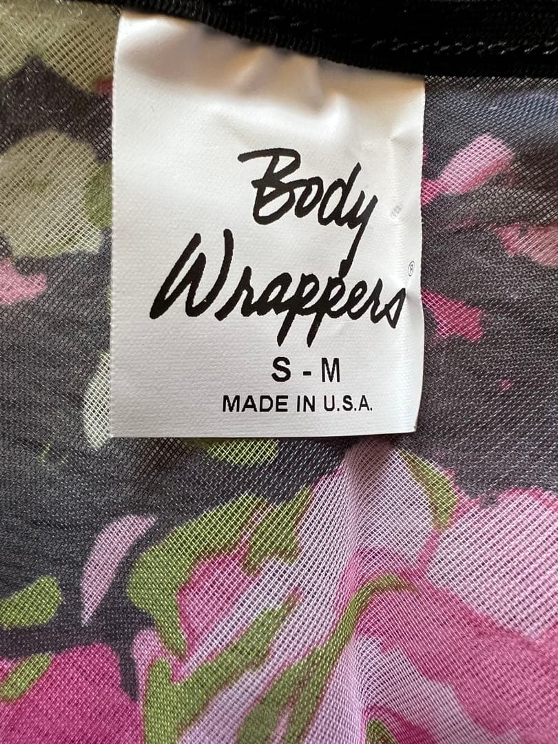 バレエレオタードとスカート、レッグウォーマーセット