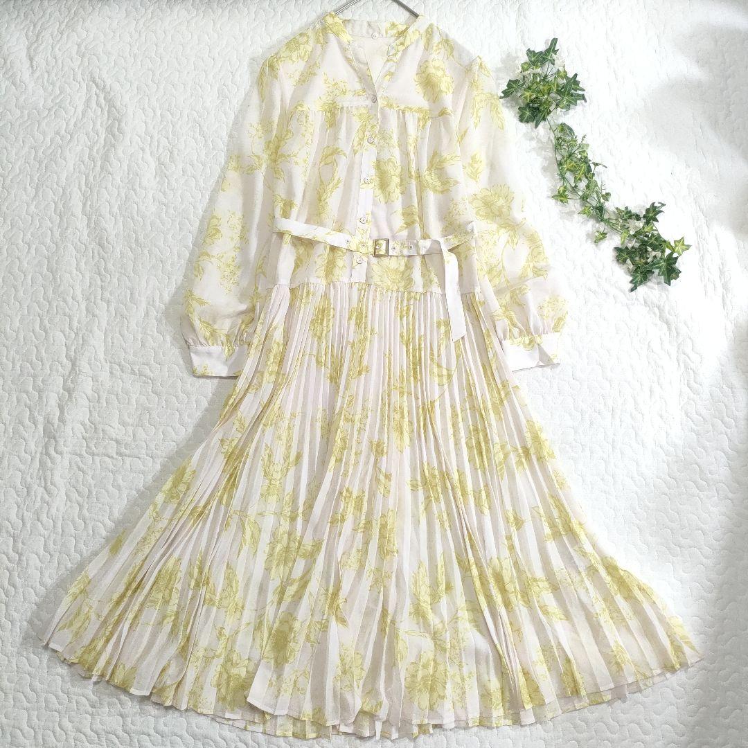 極美品✨ダイアグラム　2025年　フラワープリントプリーツワンピース　ベルト付き