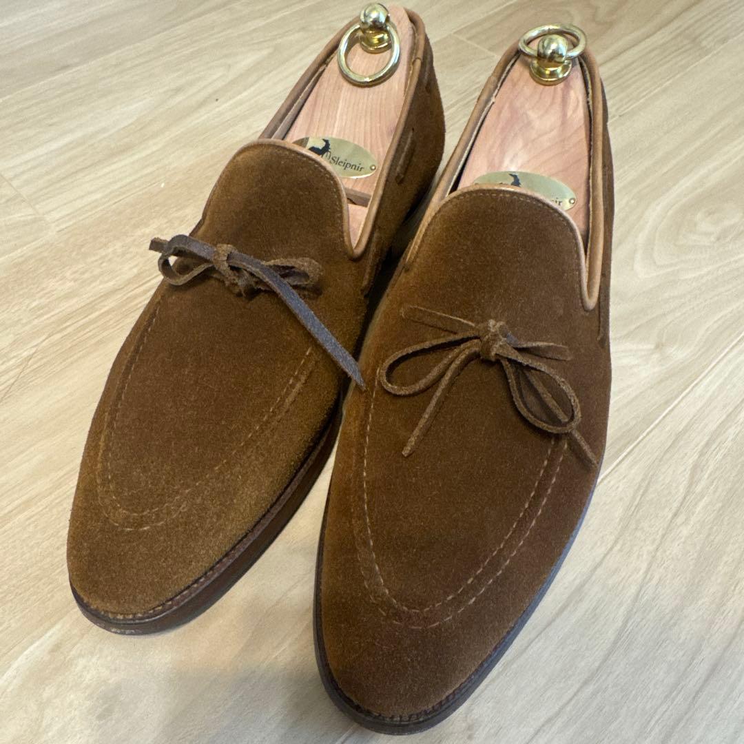 クロケットジョーンズ ブラウン スエード リボンローファー 7E
