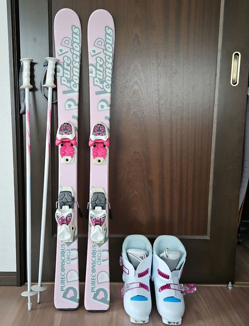 スキー板とブーツセット　110サイズ