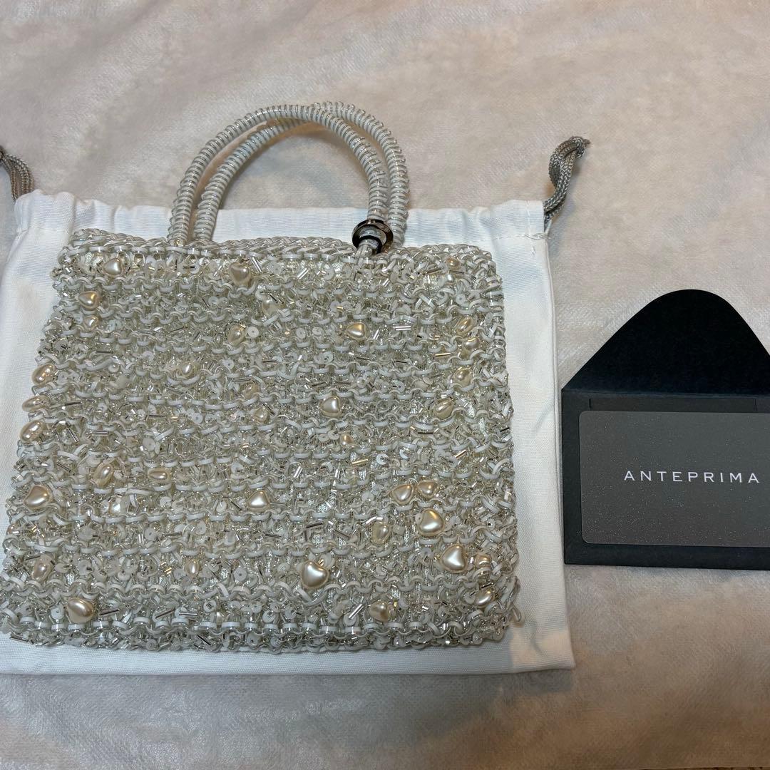 ANTEPRIMA アンテプリマ クオーリペルラグリッター　オーロラホワイト