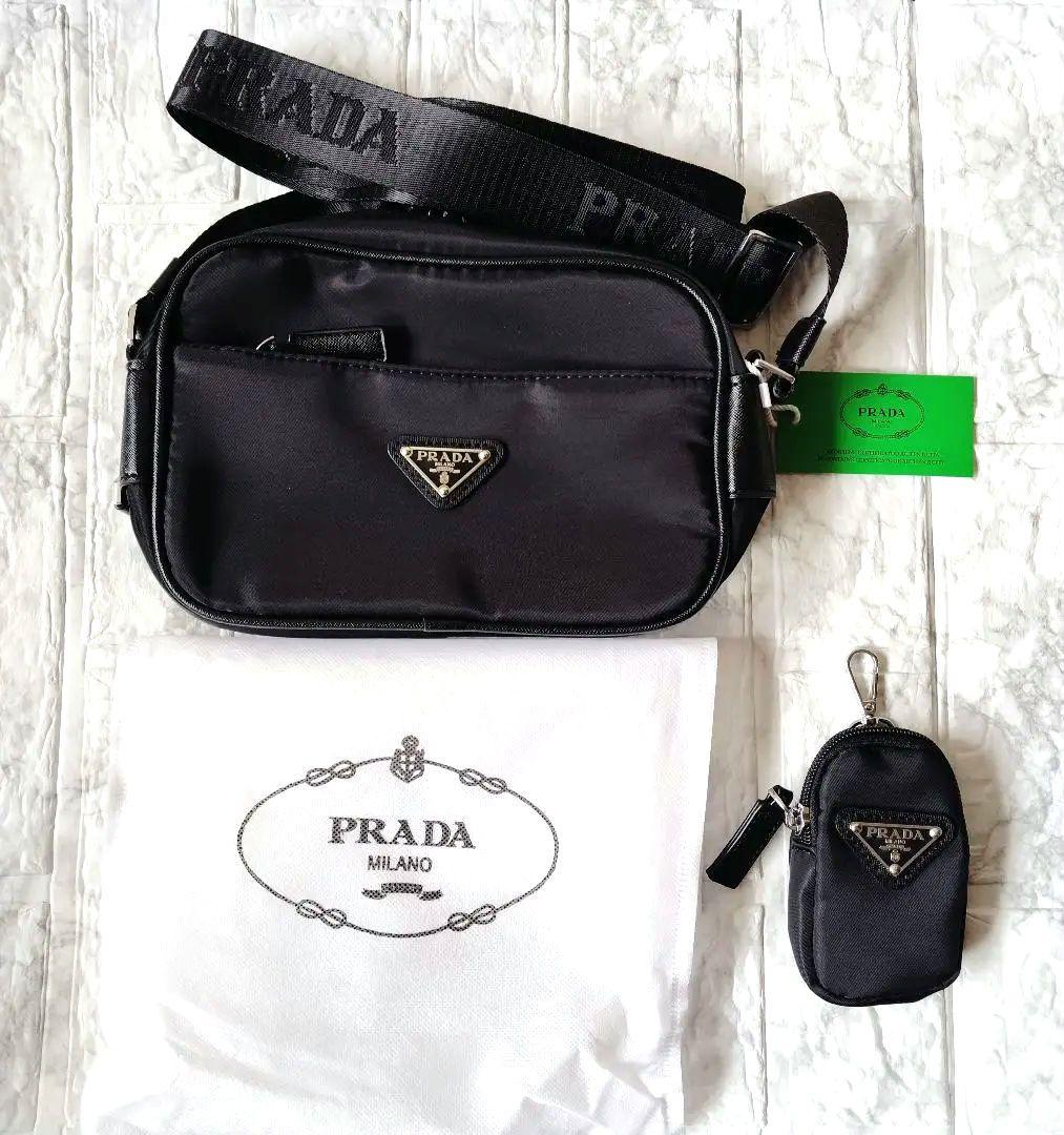 しげちぃー　新品PRADAプラダノベルティショルダーバッグナイロンブラック