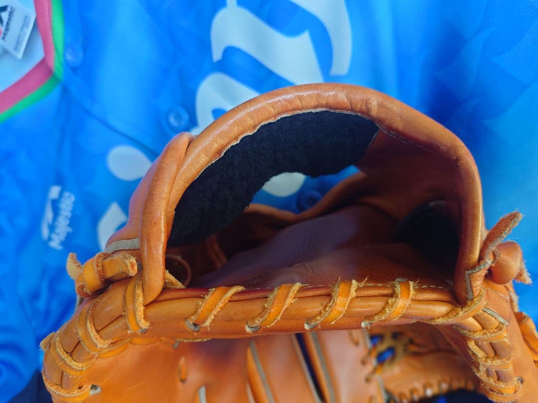 NPB　支給硬式グローブ　内野手