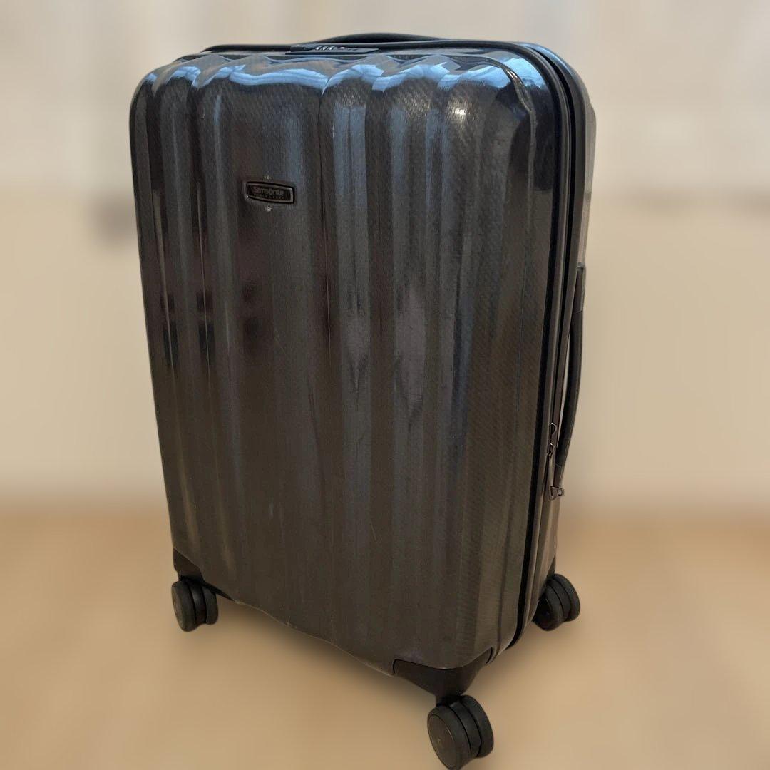 サムソナイト超軽量キューブライト68(コスモライト高級) 無料預入サイズ