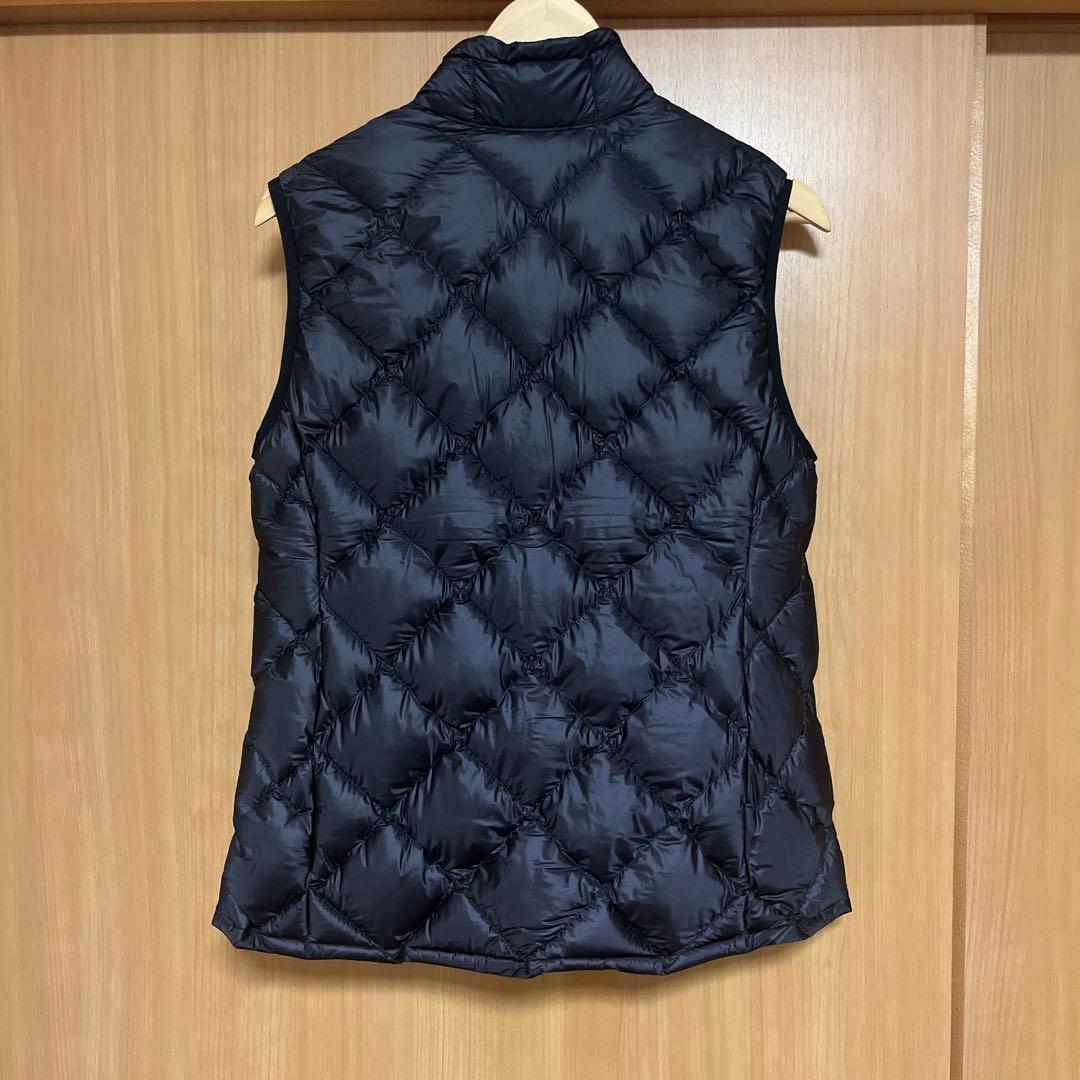 タグ付き新品　モンベルスペリオダウン ベスト Women's