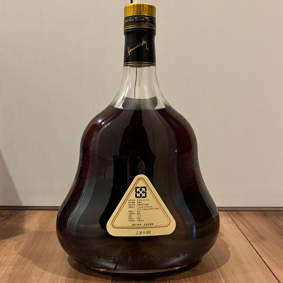 ヘネシー X.O ブランデー 金キャップ クリアボトル 1000ml 箱あり