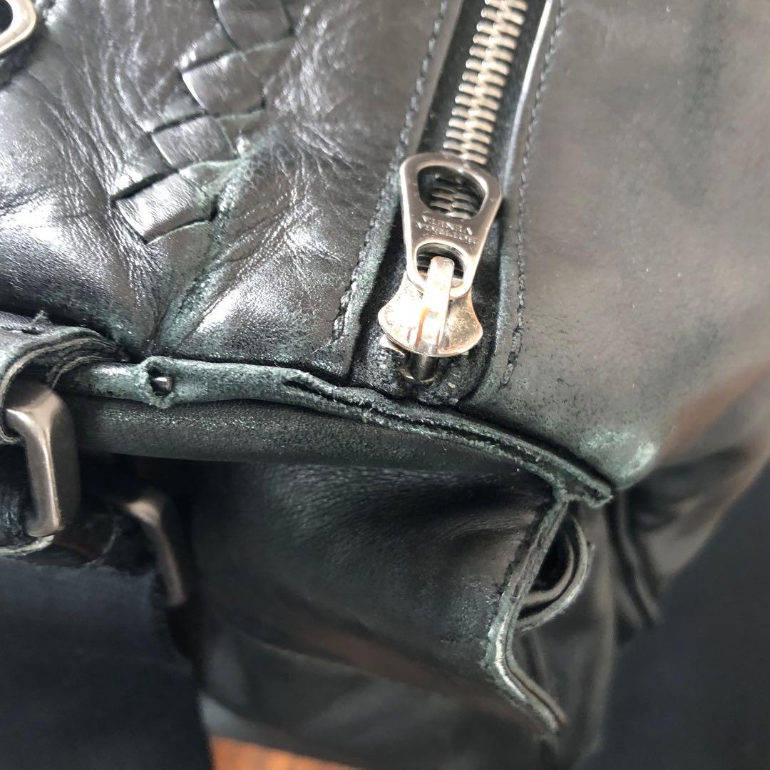 BOTTEGA VENETA イントレチャート ショルダーバッグ ブラック