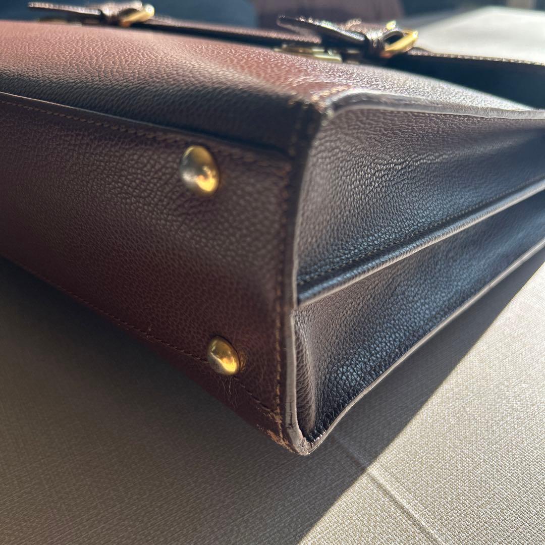 高級　Burberry ビジネスバック　男女共　茶系色