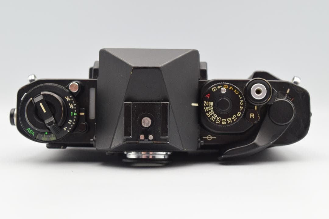 Canon New F-1 ボディ（フィルム一眼レフカメラ）#CB001