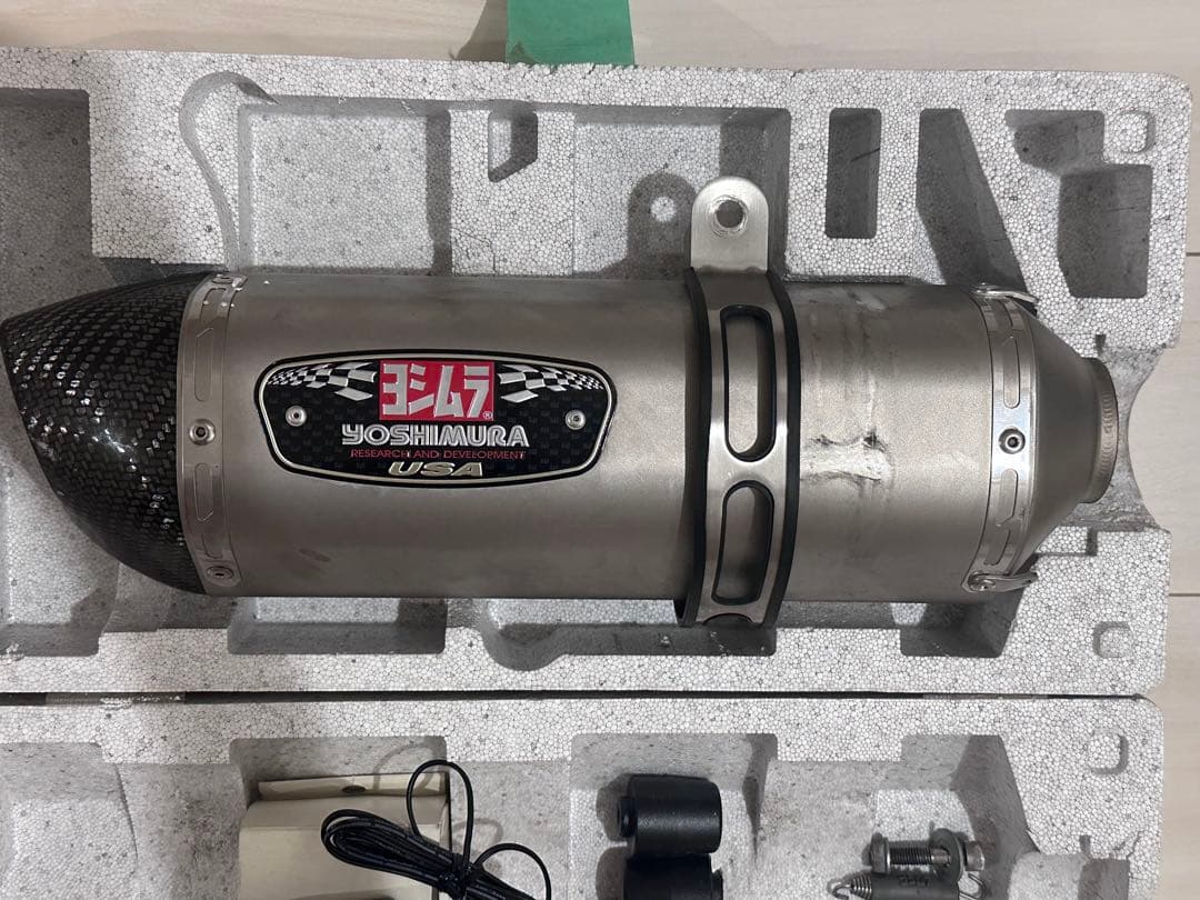 YOSHIMURAステンレススリップオンマフラー