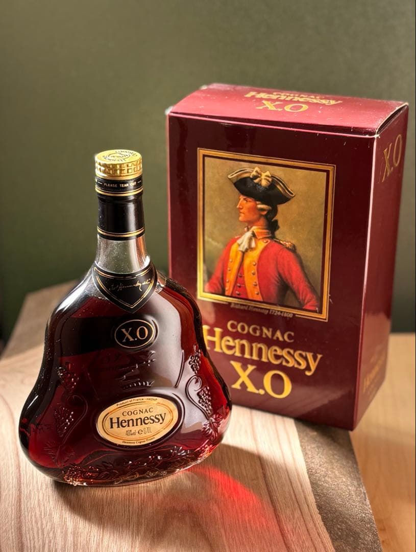 Hennessy X.O COGNAC 金キャップ クリアボトル 700ml