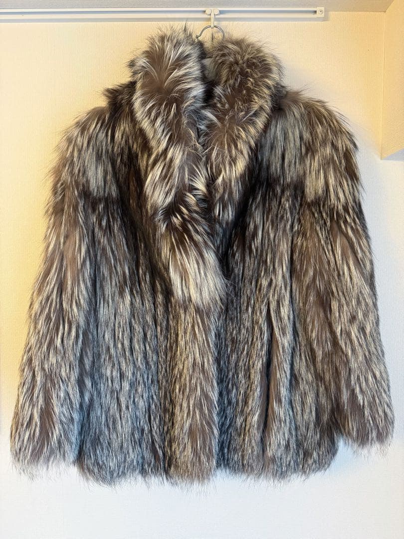 【美品】リアルファーSAGA FOX 毛皮コート スーパーブ クォリティ極上品