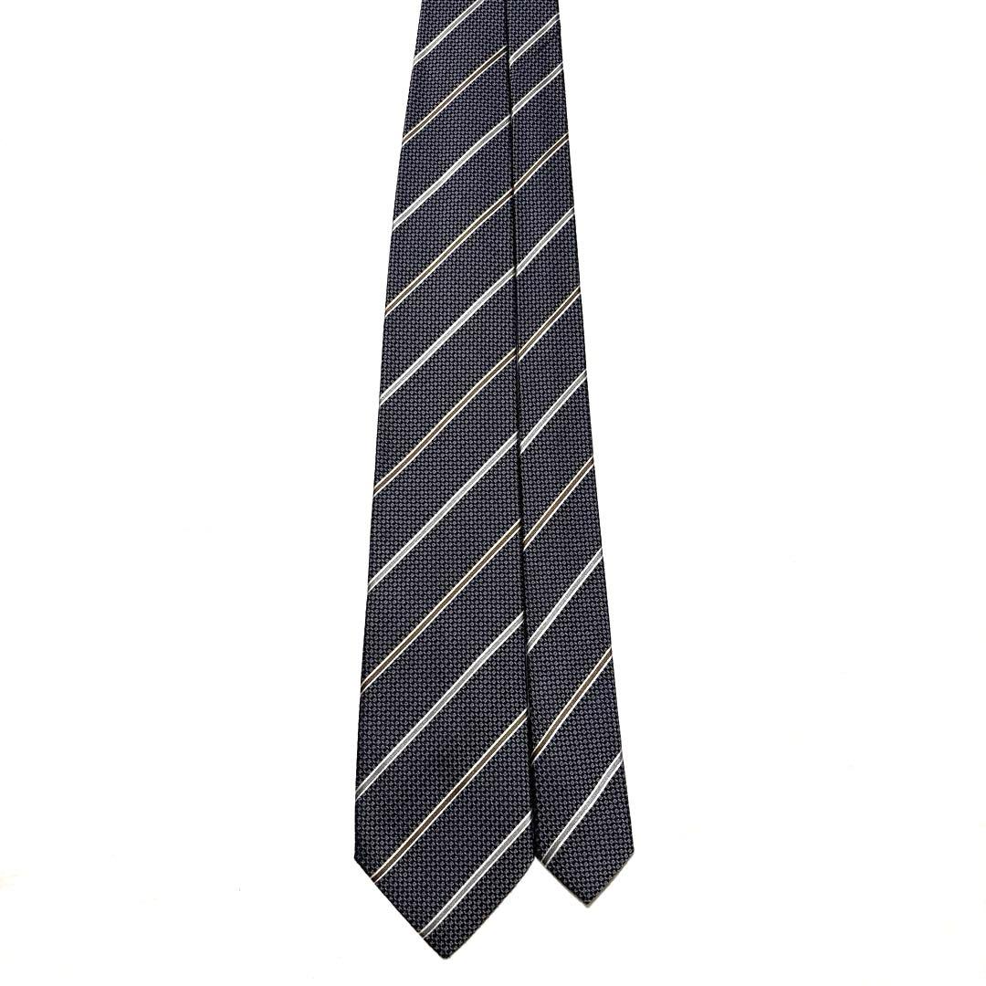 極美品　Brioni ブリオーニ　ネクタイ　ストライプ　　ブラック　ジャガード