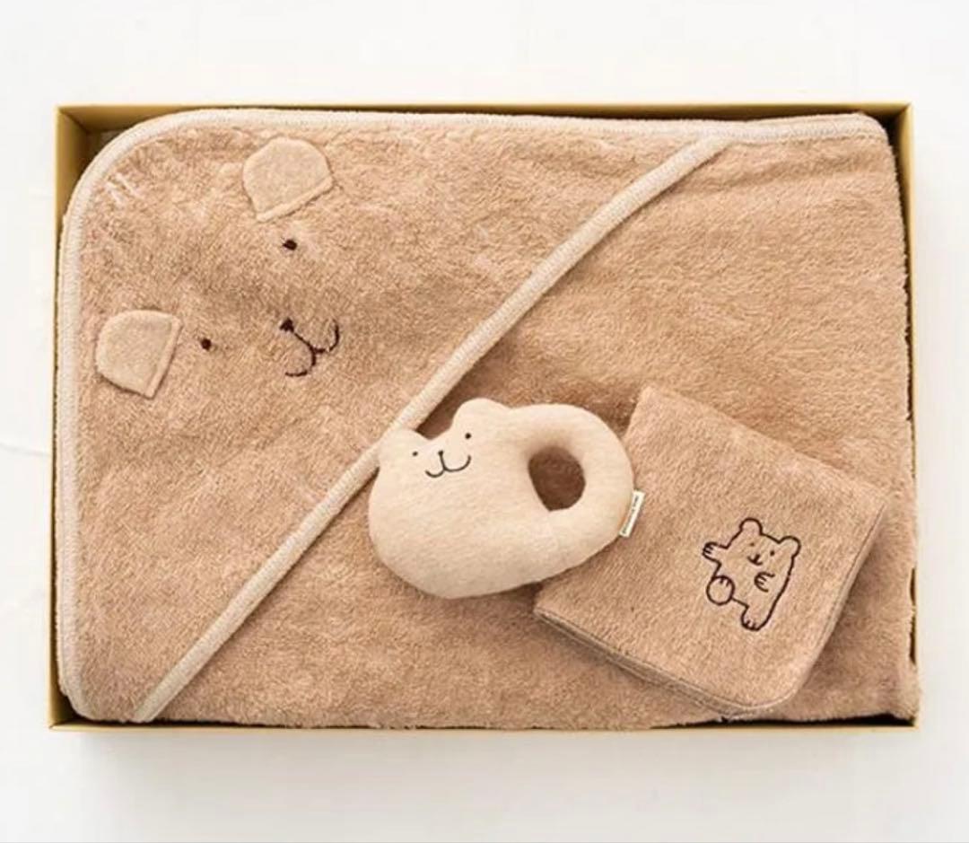 クマの顔付きバスタオルセット