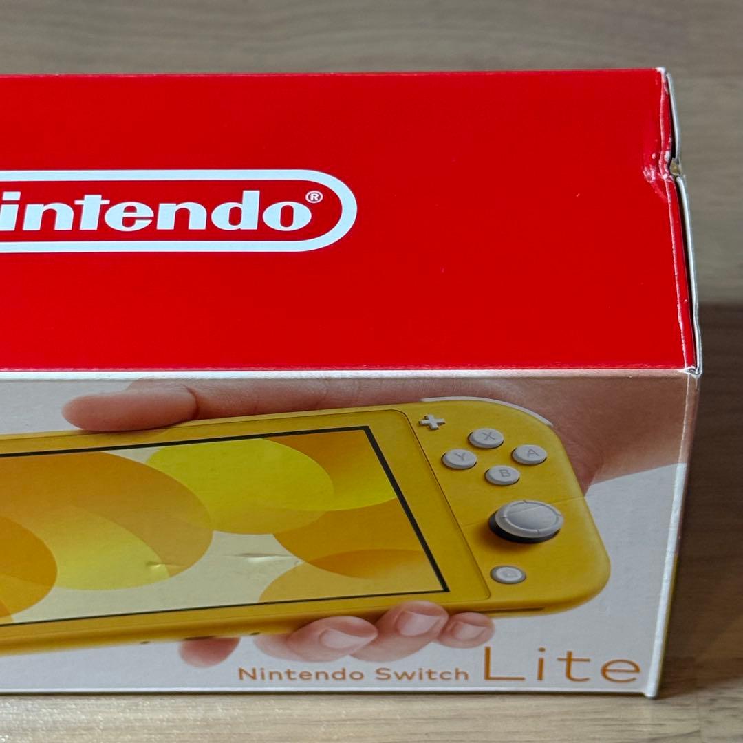 6-267 Switch LITE イエロー 箱付き