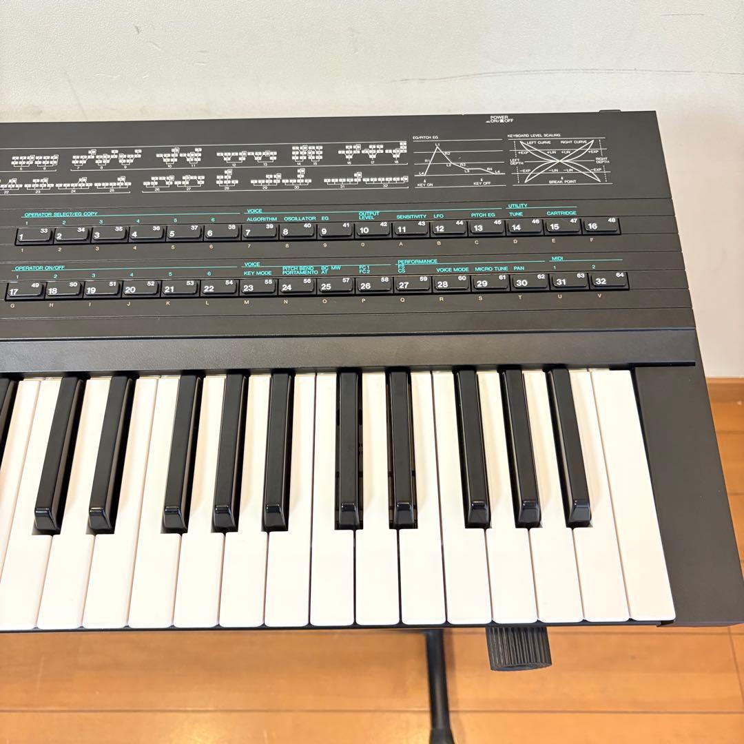 【美品！・動作良好】ヤマハ シンセサイザー DX7 II-D ケース&ROM付属