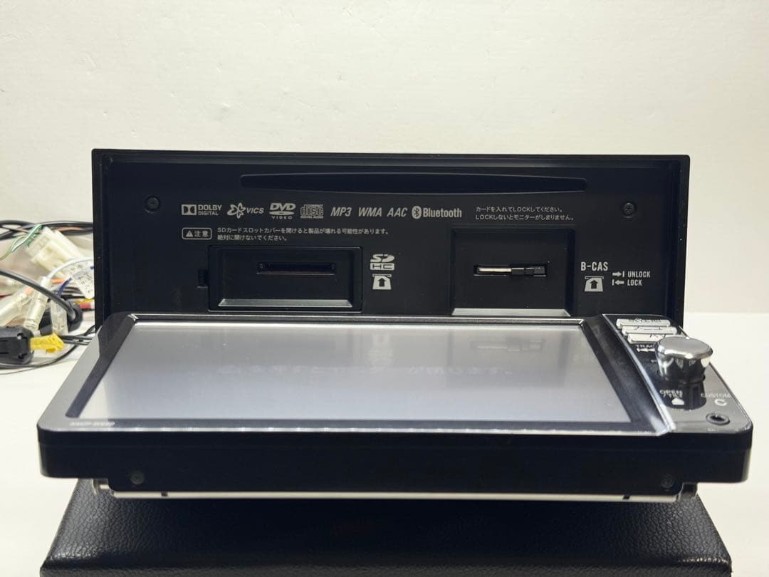 新品タッチパネル NMZP-W64D 2013年地図データ 新品ファン ダイハツ