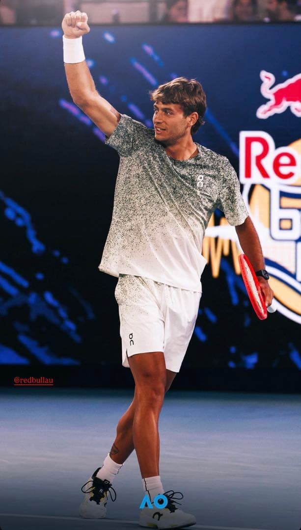 新品 XS On Court-T Fade オン テニス Tシャツ ウェア