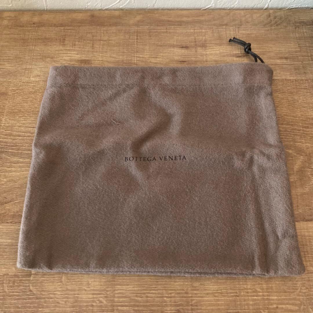 BOTTEGA VENETA ボッテガ イントレチャート 長財布 レッド 赤