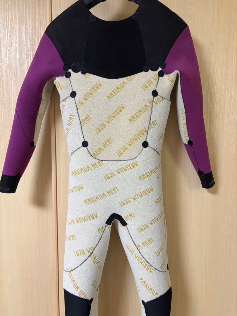 FELLOW メンズ セミドライ チェストジップ 5x3mm MLB