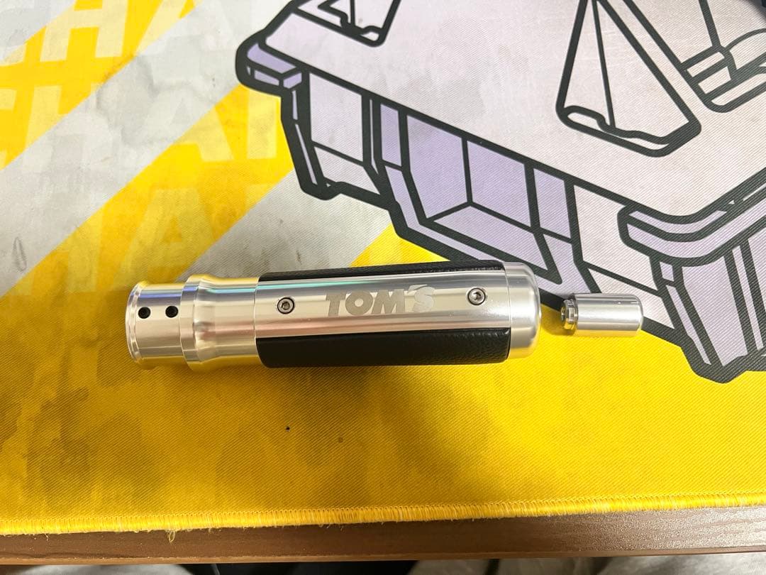 GR86 アルミサイドブレーキグリップ Tom's